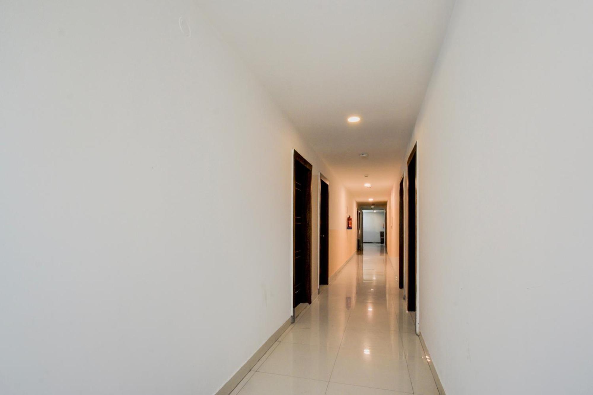 Hotel O Bee Oak Gachibowli ภายนอก รูปภาพ